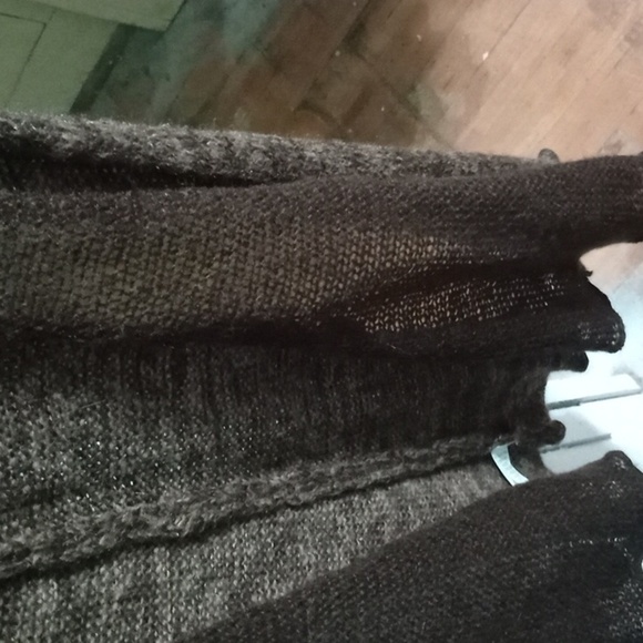 Tempo Paris full length sweater coat, fur collar and trim, super soft s/m size - Picture 6 of 8